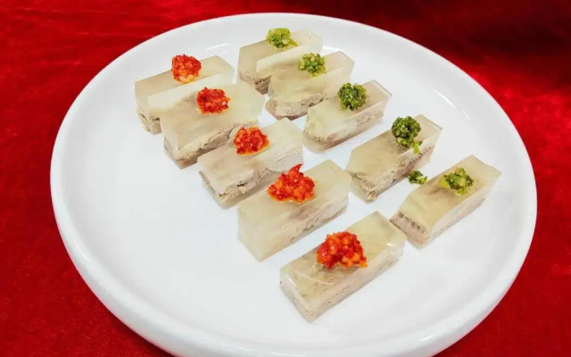 【locals】Taian Taishan District Baolongcity Square