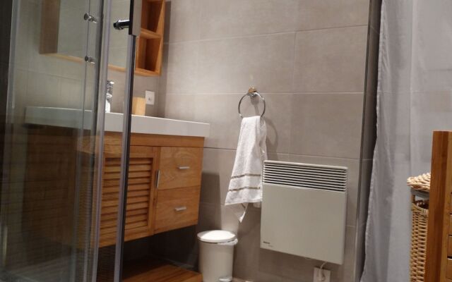 Modern Holiday Home in Servoz the Rhone Alpes With Terrace