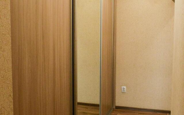 Be Home (Би хоум) на Строительном