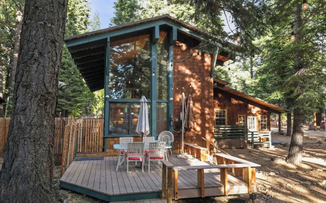 Sundance Foosball Table, Bbq, Near West Beach