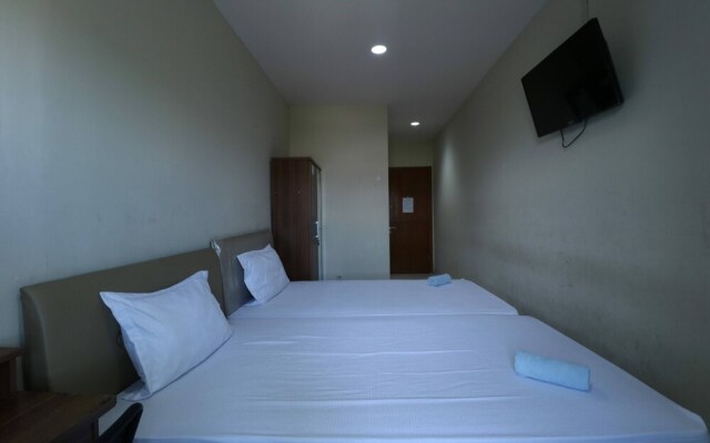 Sky Airlines Guesthouse