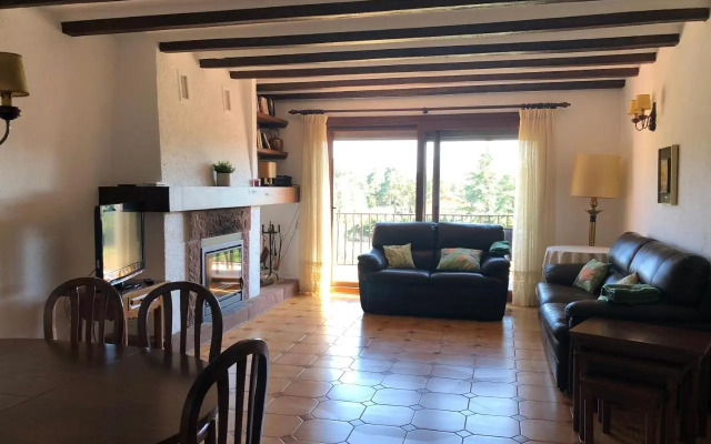 EVA & TRAVEL - Triplex La Cavallada