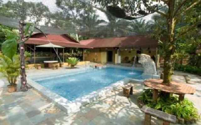 Rina Balinese Resort