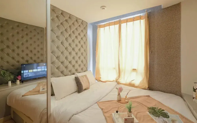 2Br Apartment Connected To Mall At Cinere Bellevue Suites
