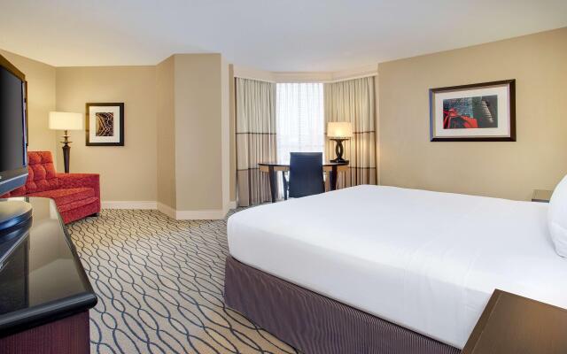 Hilton Rosemont Chicago O'Hare