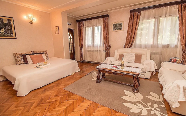 Villa Rose