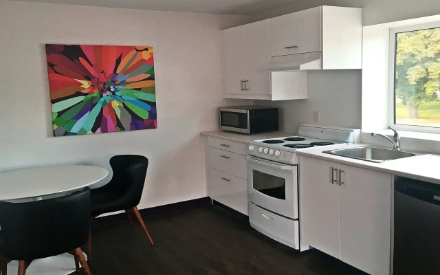 Hotel Zed Kelowna