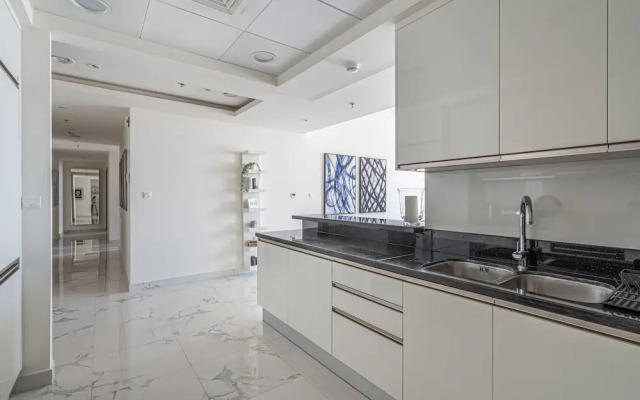 HiGuests - Amna Tower