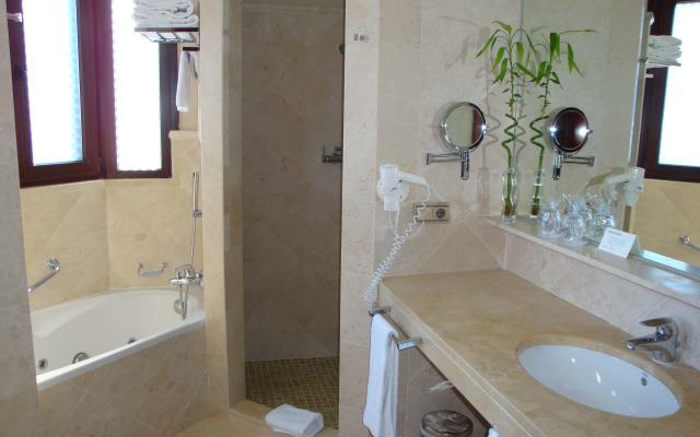 SH Villa Gadea Hotel