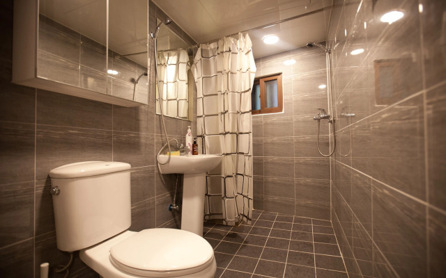 Forêt Guest House