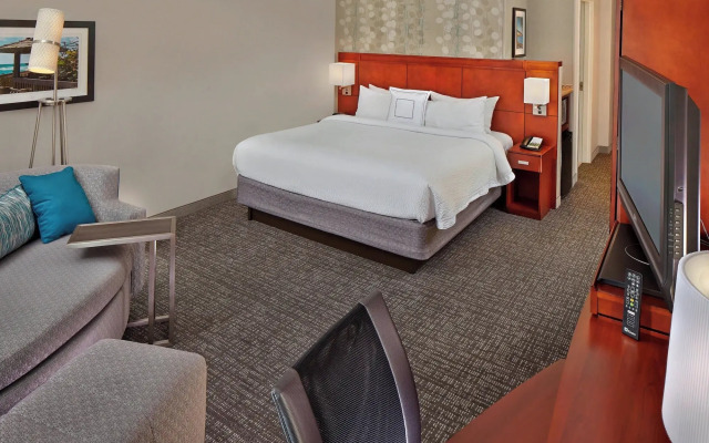 Courtyard By Marriott Stuart