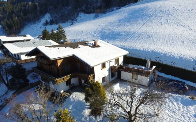 Holiday House Auer Kaprun