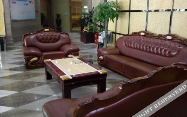 Yintai Business Hotel