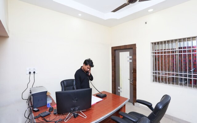 Oyo 38416 Prince Guest House