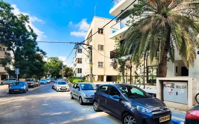 Rupin Ruby in Tel Aviv-yafo