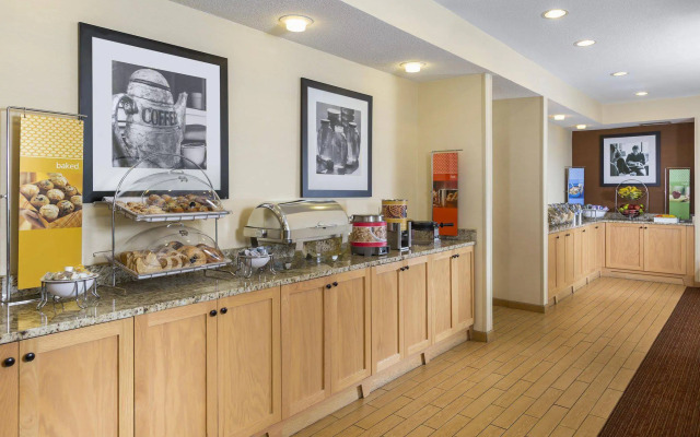 Hampton Inn Zanesville