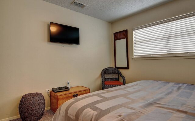 Comal River Condo 307