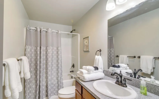 Cozy Belgrade Home Near Skiing, Hiking & Airport!