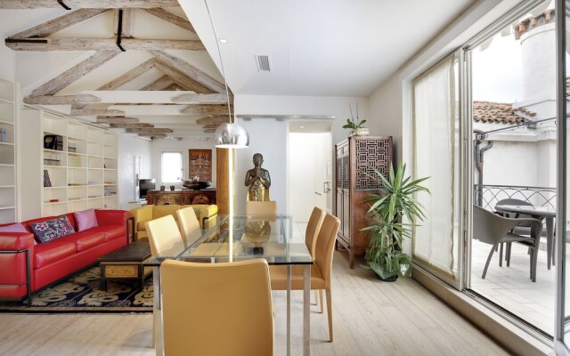 Rialto Bridge Penthouse with Terraces