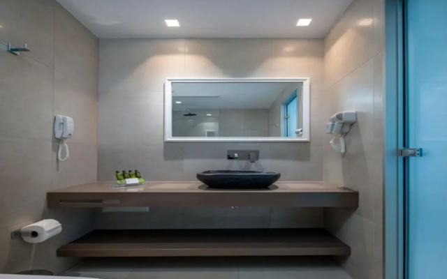 ONEIRO Boutique Hotel