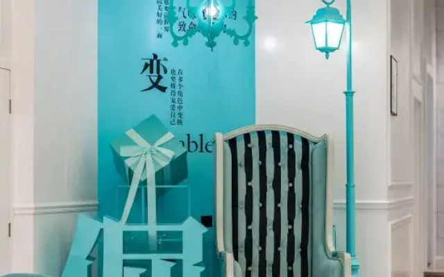 Xana Hotelle (Wuzhou Teng County Weilin City Plaza)