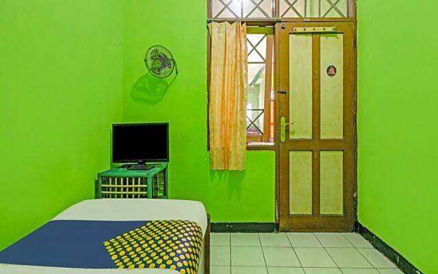 SPOT ON 90632 Hotel Pelangi Indah Paskal
