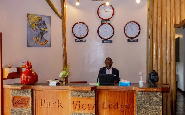 Ingagi Park View Lodge