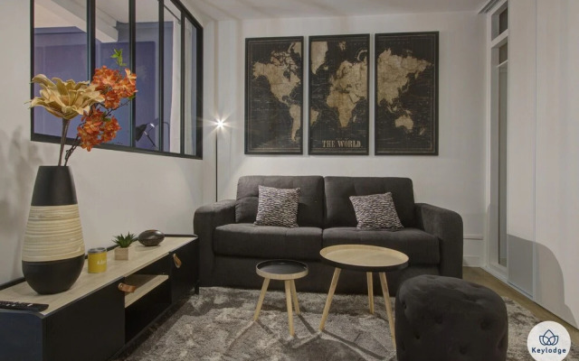 T2 Black and Wood - 45m2- 5min du centre