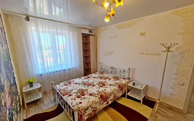 Apartment by the sea