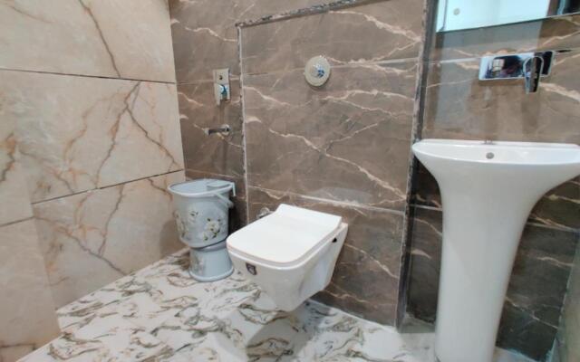 Hotel MK Grand
