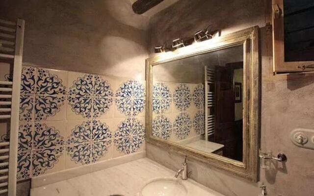 La casa blava del Segre