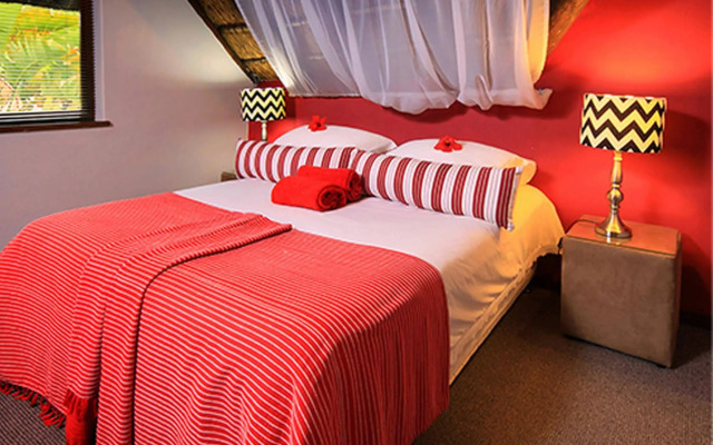 Thatchwood Country Lodge