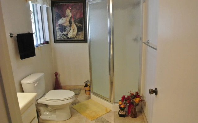 Bed and Breakfast in Hollywood Hills