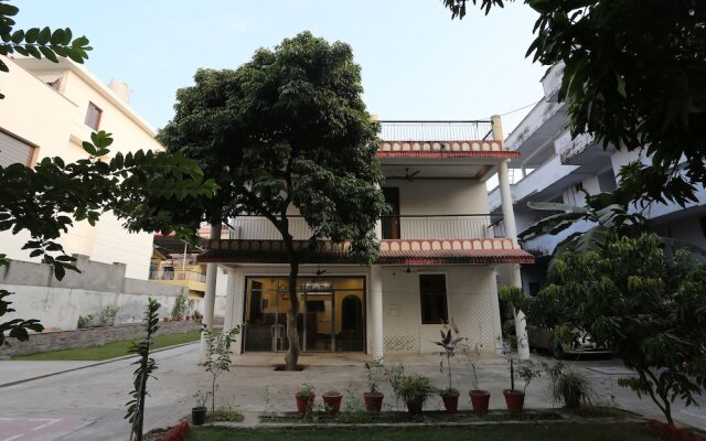 OYO 10448 Green View Home Stay