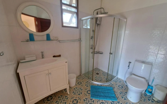 Laura's Guest House Samui