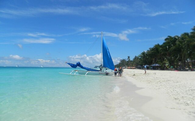 Agos Boracay Rooms + Beds