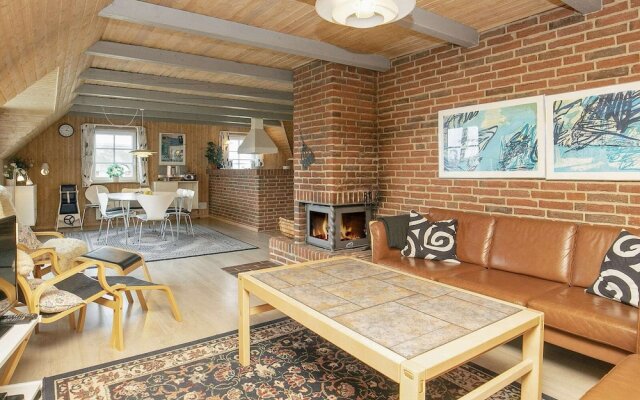 8 Person Holiday Home in Ringkobing