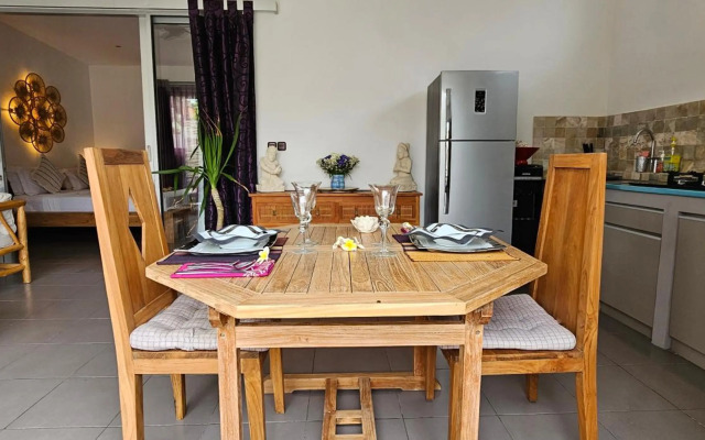 Villa Floppy New 1 bedr villa private Pool 5min beach