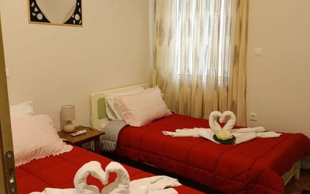 Maria's Cozy Getaway in Glyfada