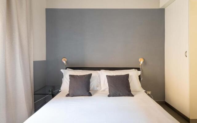 Luxury Apartment'S Center