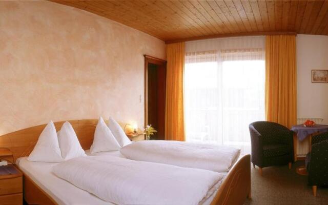 Pension Wieser "Baschtlmai"