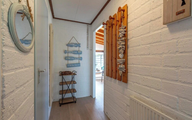 Bungalow in Callantsoog Near Sandy Beach