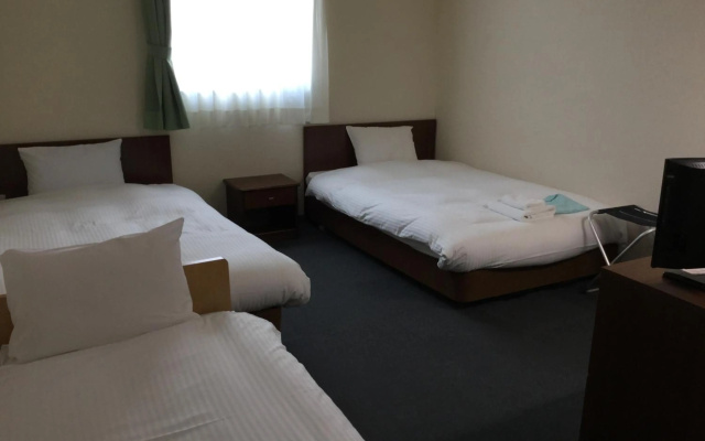 Hotel Green Palace – Guest Rooms – Sendai