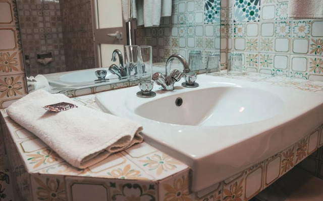 Hotel Nour Justinia
