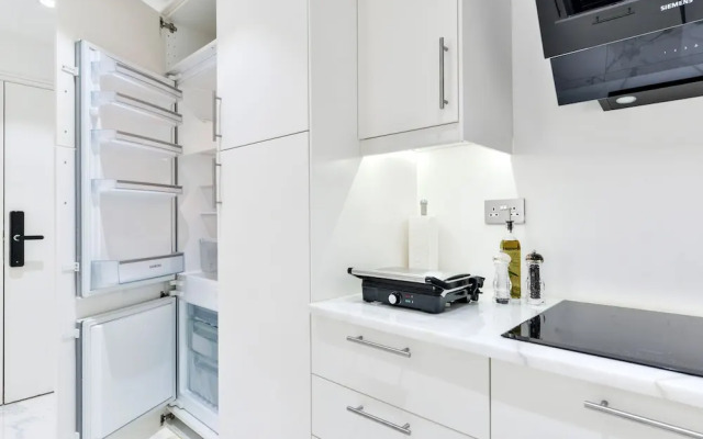 Beachside Bliss - Luxurious 2BR in JBR