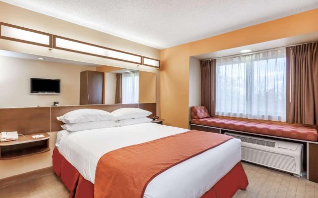 Microtel Inn & Suites by Wyndham Verona