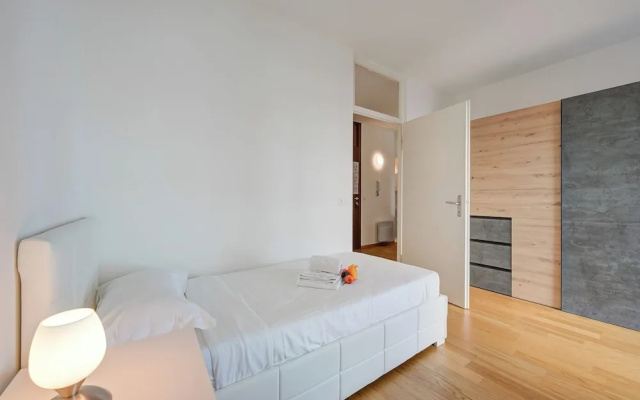 Locarno Place – Guest Rooms – Locarno