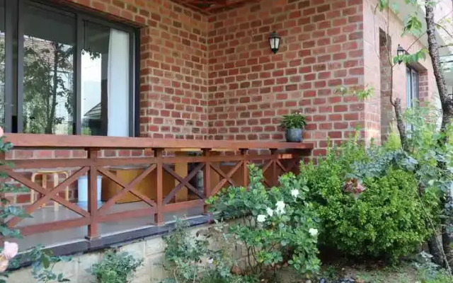 Hoang Loc Villa