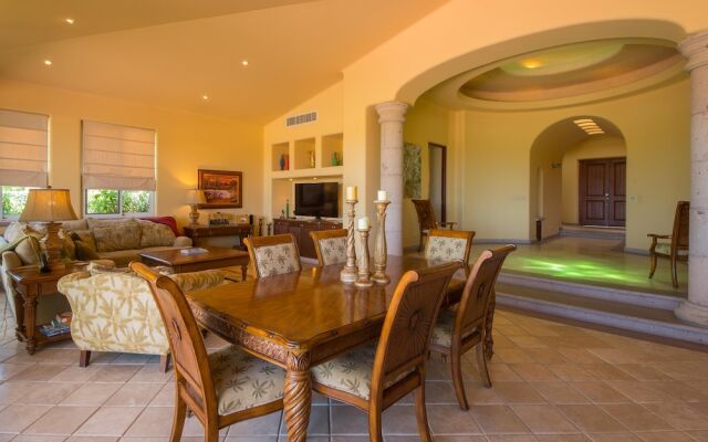 Gorgeous Villa on 5th Fairway of Palmilla Golf Course - Villa Nobel