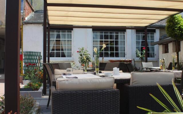 Logis Hotel Les 3 Rois